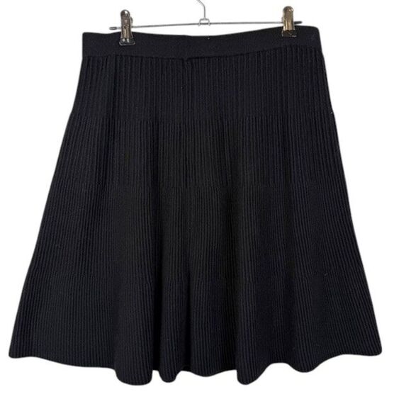 Nanette Lepore Rib Knit Sweater Skater Skirt A-line Black Stretch Size Medium - Picture 3 of 8
